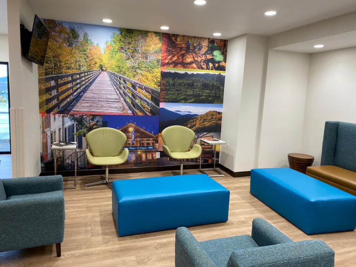 Clarion Pointe Hotel Abingdon Eksteriør billede