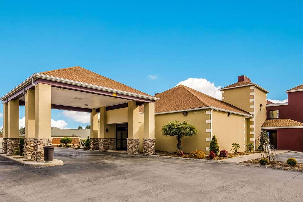 Clarion Pointe Hotel Abingdon Eksteriør billede