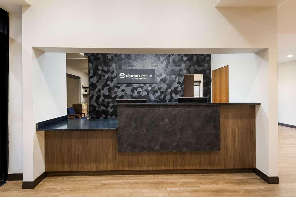 Clarion Pointe Hotel Abingdon Interiør billede